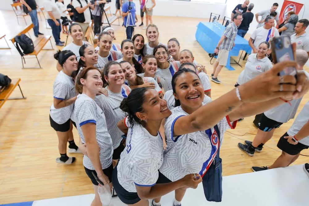 Vóley. Las chicas de CGSM Pacífico que jugarán la Liga nacional en diez días más.