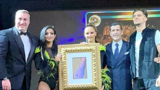 El NFT “Pie Mágico” de Maradona, fue subastado en un importante evento celebrado en el corazón de Dubai. / Gentileza.