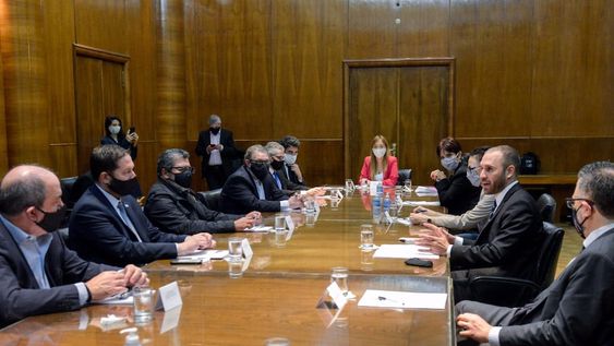 El ministro de Economía Martín Guzmán anunció que habrá beneficios impositivos para quienes declaren poseer moneda extranjera y la destinen a levantar viviendas. / Gentileza