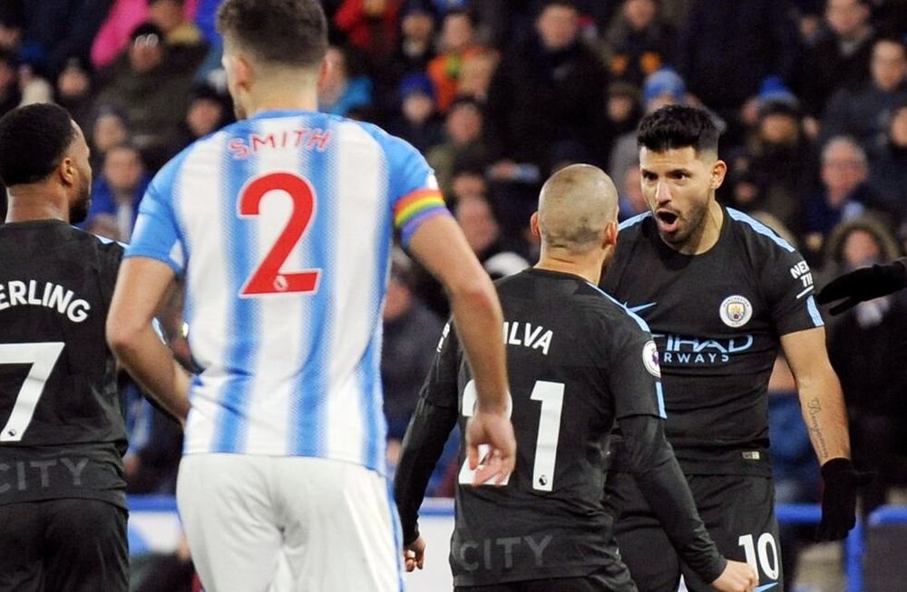 Otro gol del Kun Agüero en el triunfo de Manchester City