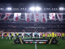 Estudiantes de La Plata quiere superar a Flamengo.