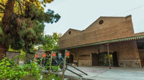 Plaza del Vino en La Enoteca