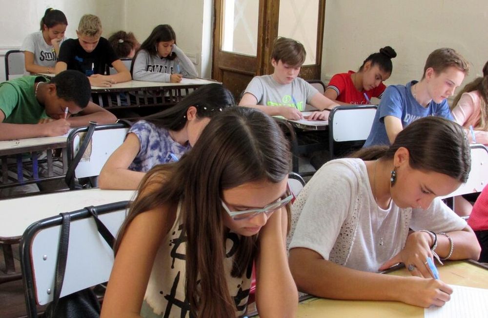 Convocatoria a aspirantes a la Beca “Dr. Adolfo Calle” 2021