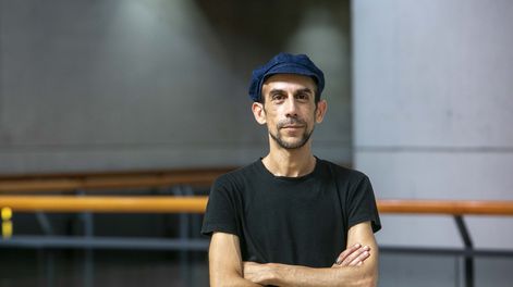 Adrián Di Carlo: el arte y la tradición en el vestuario de la Fiesta Nacional de la Vendimia
