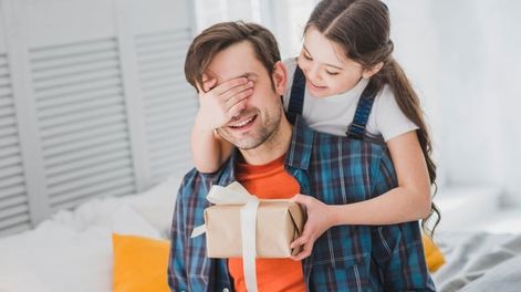 Para el Día del Padre, la categoría más elegida para el regalo es indumentaria, según reveló una encuesta a más de 8 mil argentinos