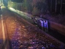 Maipú: manejaba con 3 gramos de alcohol en sangre, perdió el control y terminó en un zanjón Maipú: manejaba con 3 gramos de alcohol en sangre, perdió el control y terminó en un zanjón