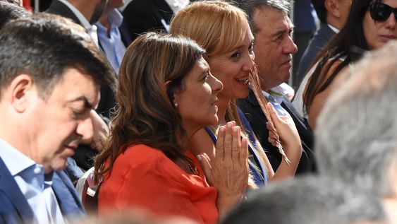 Las senadoras nacionales Mariana Juri (UCR) y Anabel Sagasti (UxP) y el diputado Adolfo Bermejo (UxP) piensan distinto sobre la eliminación de las PASO. Foto: Los Andes.