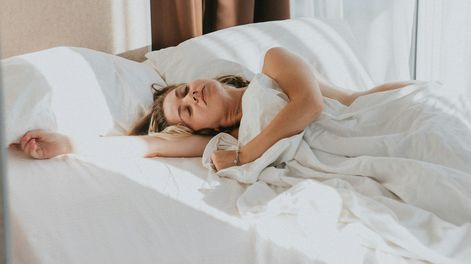 Fruta que quema grasa incluso mientras duermes: médicos confirman sus efectos