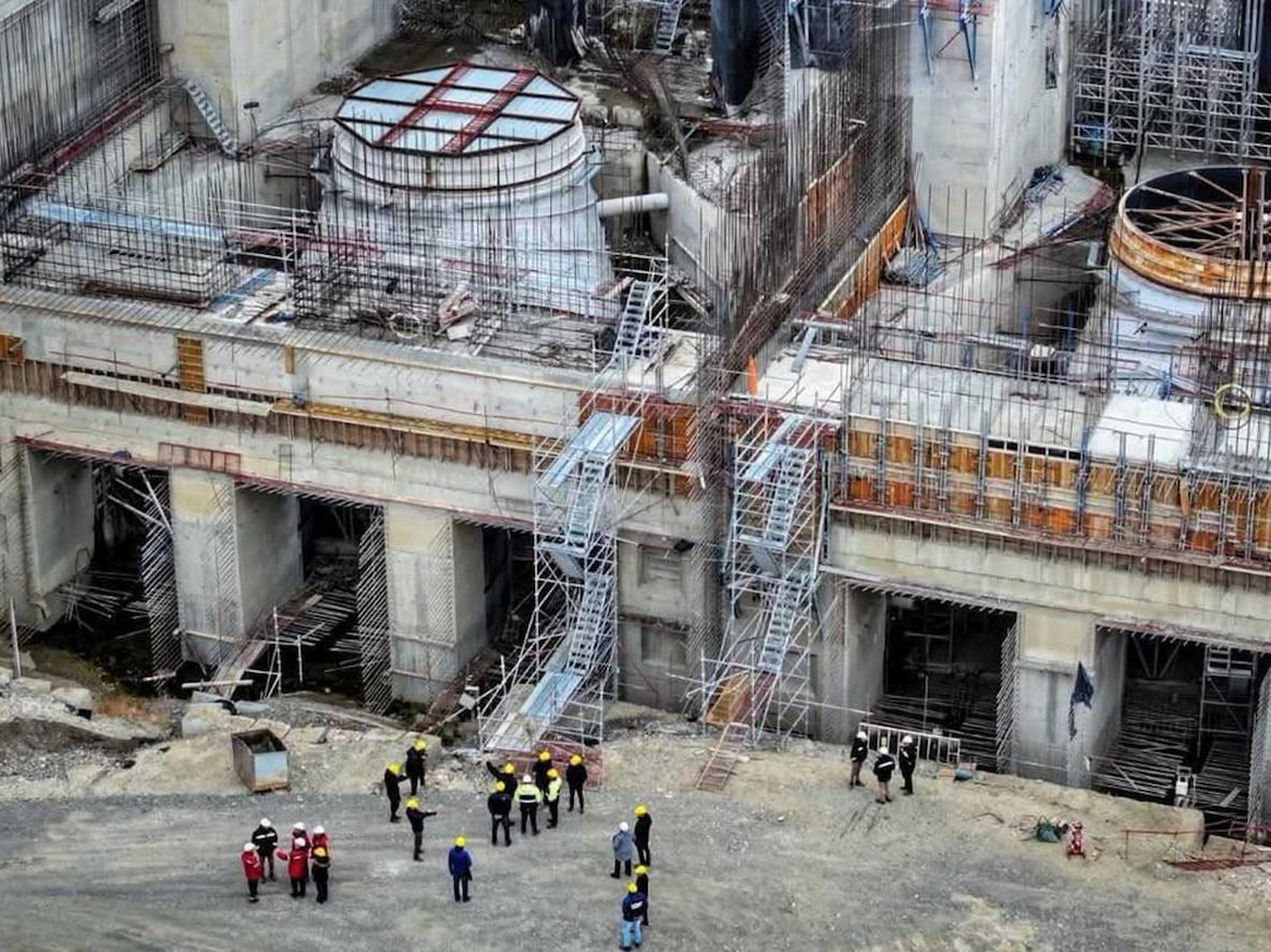 Tras años de parálisis, el Gobierno anunció el reinicio de las obras en las represas de Santa Cruz.