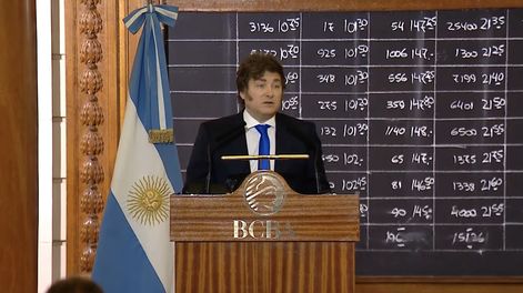 El presidente Javier Milei en la Bolsa de Comercio de la Ciudad de Buenos Aires