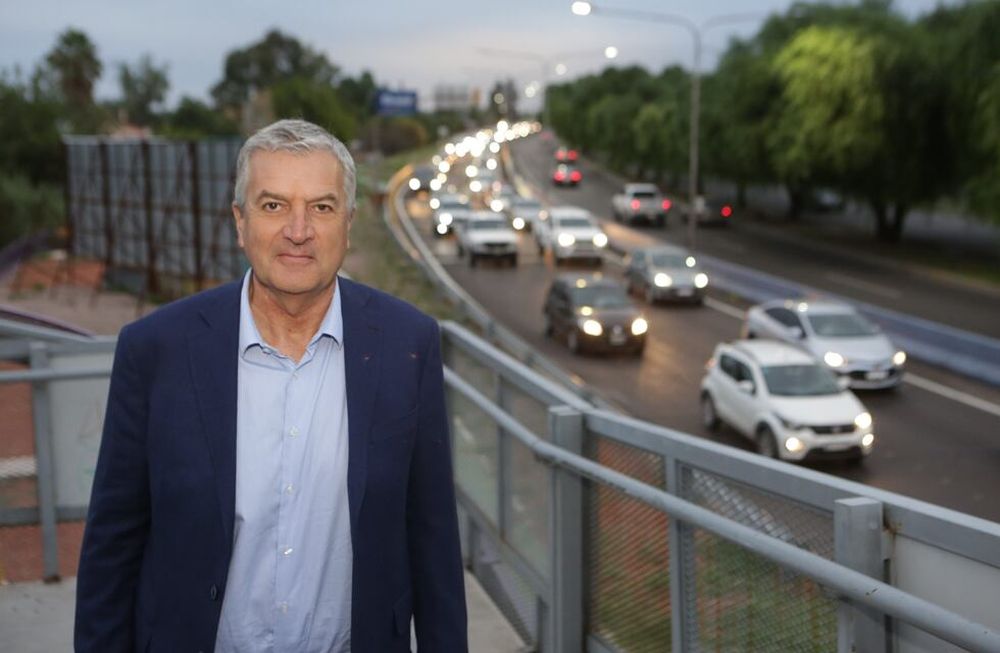Para Osvaldo Romagnoli, con esta obra de mantenimiento el Corredor del Oeste estará a la altura que exigirá la Nueva Panamericana cuando esté terminada.