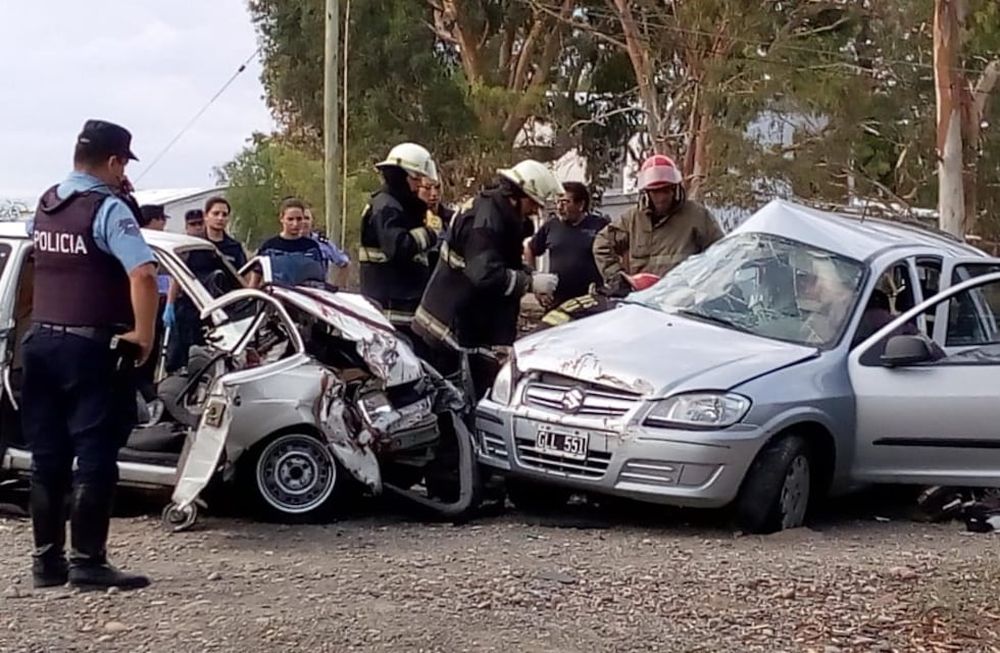Tres muertos y cinco heridos tras un choque frontal en Las Heras