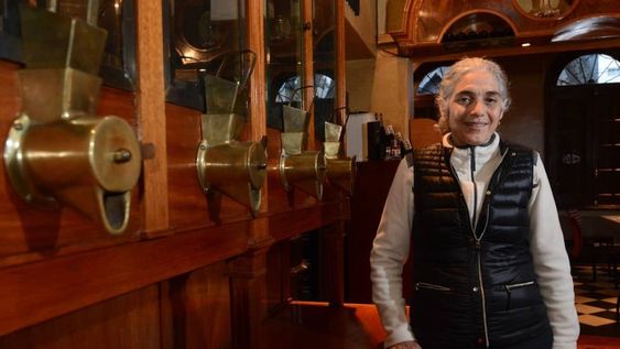 Beatriz es una empresaria, referente gastronómica de Mendoza, gerenta de Francesco Ristorante, con experiencia en la función pública, y conocimientos en gestión de deportes. Será la nueva presidenta de Aegha
