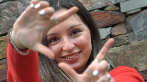 Los Andes | Julieta Luz Porta. (Foto: Orlando Pelichotti / Los Andes)Julieta Luz Porta, capacitadora y tallerista.La licenciada Julieta Luz Porta capacita y dicta talleres en distintas ciudades del mundo.Foto: Orlando Pelichotti / Los Andes