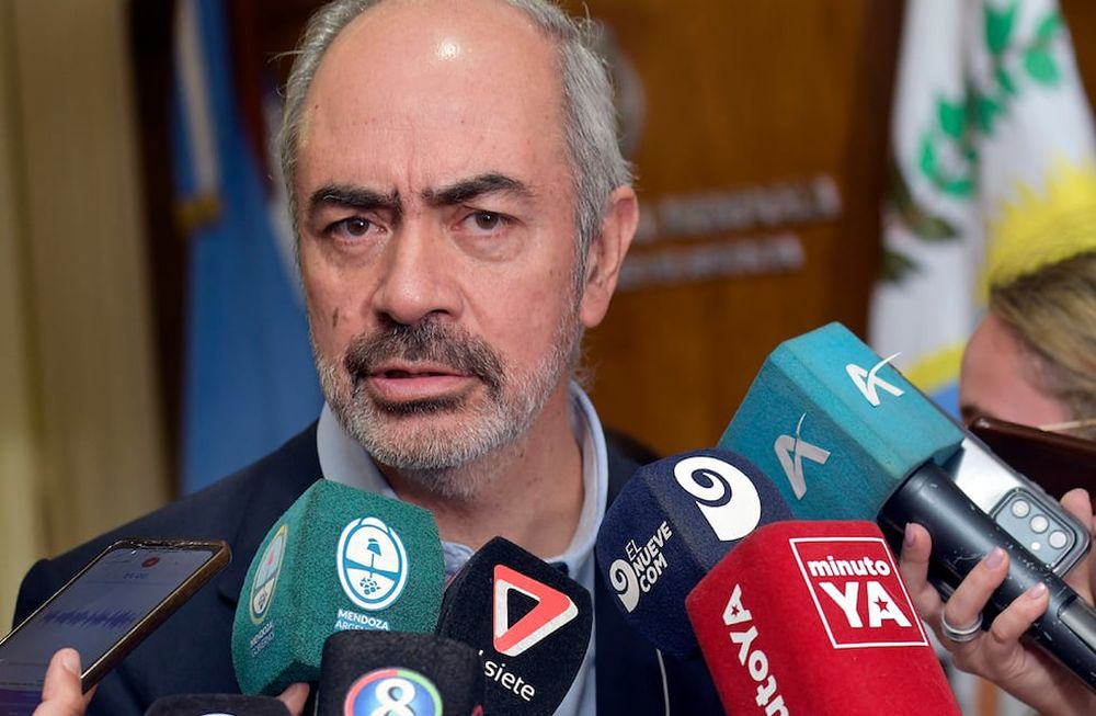 El Secretario de la Junta Electoral Jorge Albarracín tras el acto de presentación de la boleta única en el Poder JudicialFoto : Orlando Pelichotti