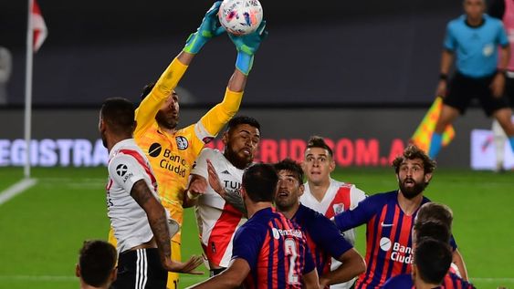 Telam, Ciudad de Buenos Aires: Escena del encuentro entre River Plate y San Lorenzo, en el clásico correspondiente a la 11ma. fecha de la zona 1 de la Copa de la Liga Profesional de Fútbol.Foto: Maximiliano Luna/cf/Telam