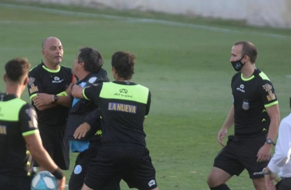 Árbitros no tolerará más reacciones violentas.