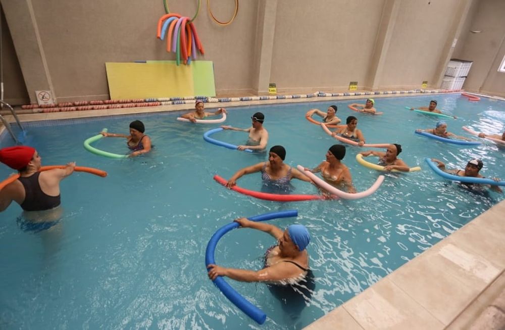 600 personas mayores participan de las Escuelas de Verano