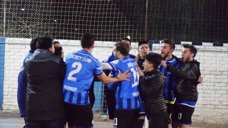 Futsal: COP y Jóckey B hicieron historia