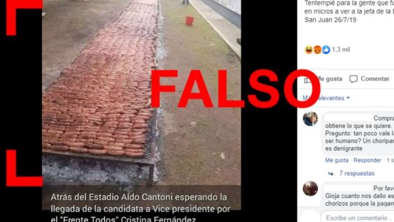 No, esta foto no es del acto de campaña de CFK en San Juan en julio pasado No, esta foto no es del acto de campaña de CFK en San Juan en julio pasado