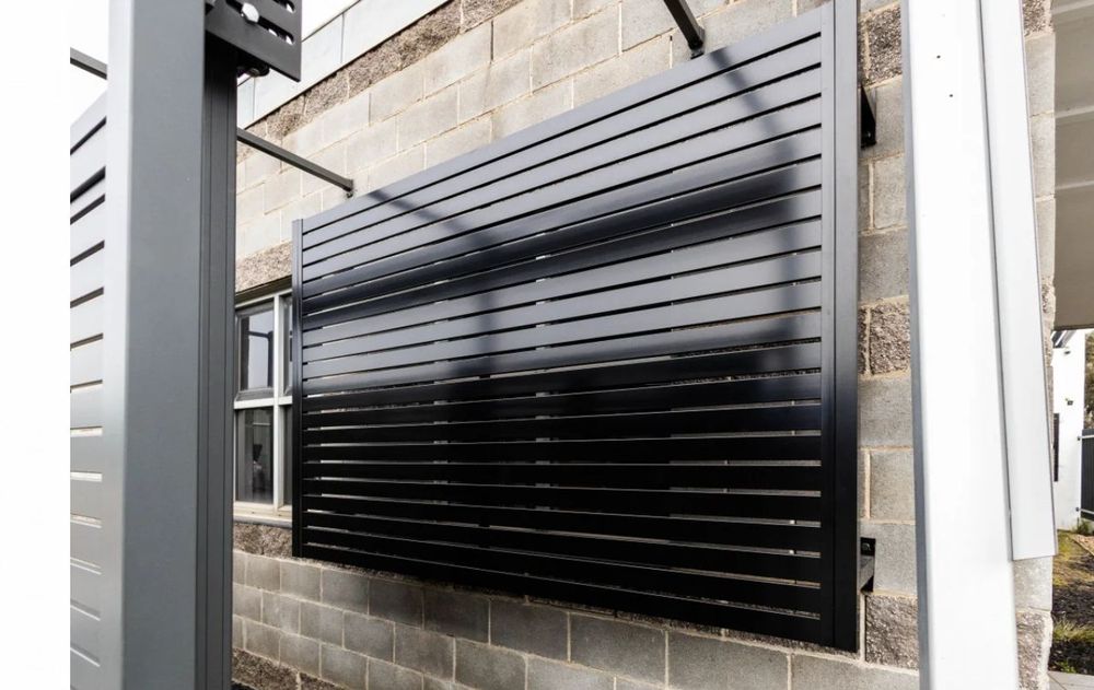 Su instalación es simple y se adaptan a cualquier medida, lo que proporcionan un estilo moderno a cualquier tipo de casa.