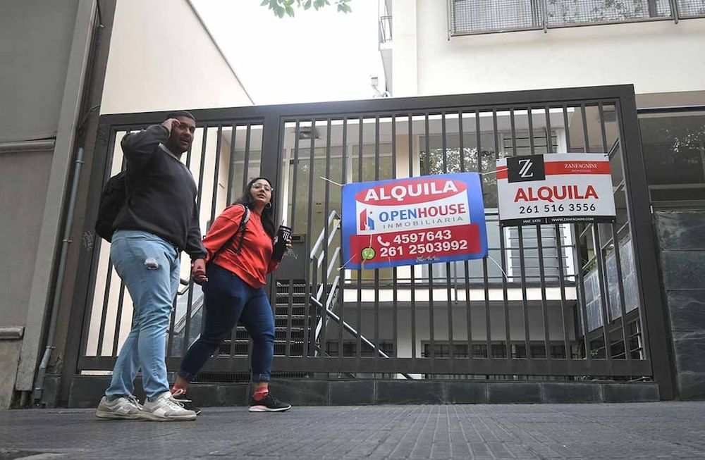 Derogación de la ley de alquileres: el sector inmobiliario prevé la vuelta de las propiedades tras el DNU de Milei / Foto: José Gutierrez / Los Andes