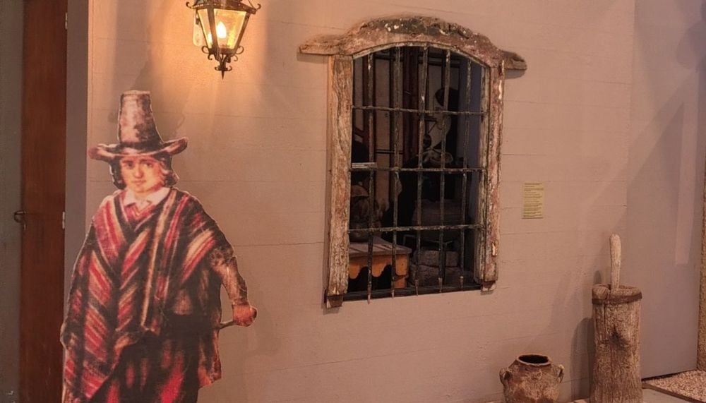 Donaciones de Ángel Lembo al Museo del Área Fundacional.