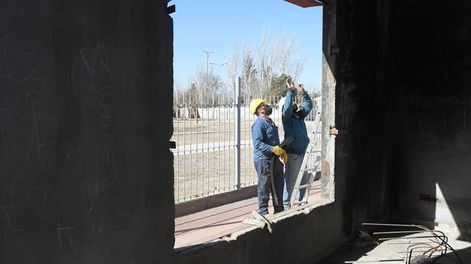 Los Andes | En la primera etapa de Mendoza Activa se presentaron 2.622 iniciativas. La construcción, una de las áreas beneficiadas. / Foto: José Gutiérrez