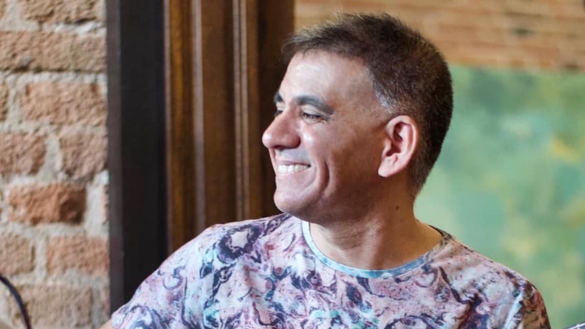 Murió el músico mendocino Oscar Puebla, quien grabó con Mercedes Sosa un disco ganador del Grammy