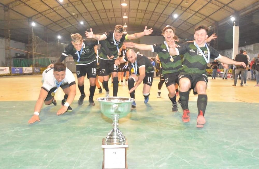 Triunfo de “primera” del equipo de futsal del barrio Sanidad en Santa Fe