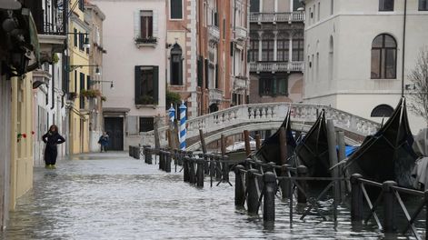 Inundaciones atípicas cubren el 70% de Venecia