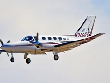 Tragedia aérea en Alaska: se estrelló un avión con ocho personas a bordo y no hubo sobreviviente.