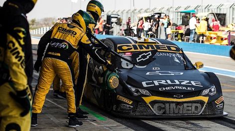 Canapino pudo avanzar en la Carrera del Millón del Stock Car