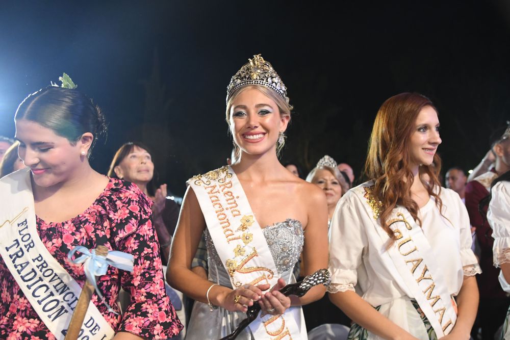 La actual Reina Nacional de la Vendimia, Agostina Saua, durante la Bendición de los Frutos 2025. Foto: Ramiro Gómez