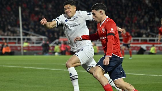Independiente Rivadavia y el Rojo de Avellaneda jugaron un entretenido lance.