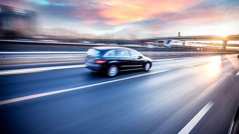 Ni 90 ni 110 km/h: a qué velocidad los neumáticos se desgastan más rápido