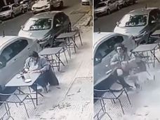 Impactante video: tomaba una gaseosa en la vereda y le cayó un vidrio en la cabeza.