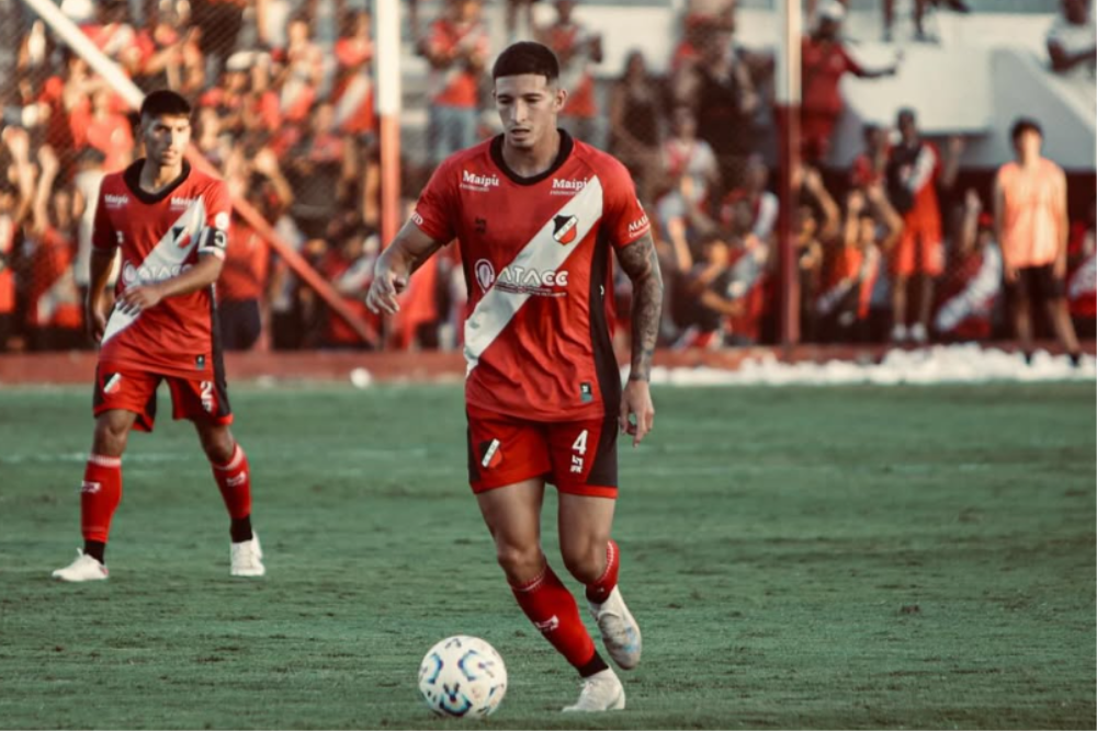 Paredes es refuerzo de Gimnasia y Esgrima