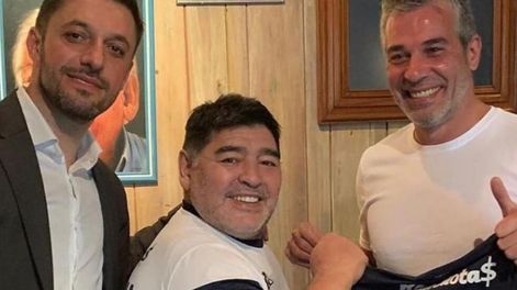 No hay acuerdo y Diego Maradona se aleja de Gimnasia La Plata