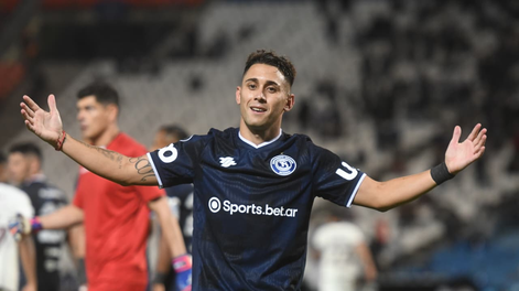 Matías Fernández anotó el segundo de Independiente Rivadavia, pero fue anulado por offside