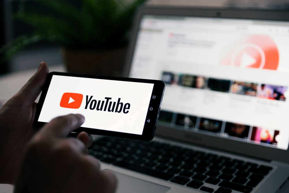 La plataforma de video YouTube cumple 20 años