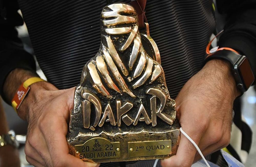 En el aeropuerto de Mendoza, Francisco Moreno, quien participó en el Rally Dakar de Arabia Saudita 2022, con el 2do puesto en la categoría cuatriciclo.  / José Gutiérrez - Los Andes