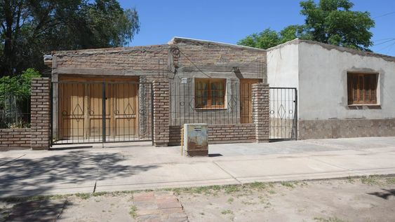 Barrio tranquilo. La casa donde vivía Celeste en La Paz, desde allí escapó hace 11 años debido a que era explotada sexualmente. Foto: José Gutierrez / Los Andes.