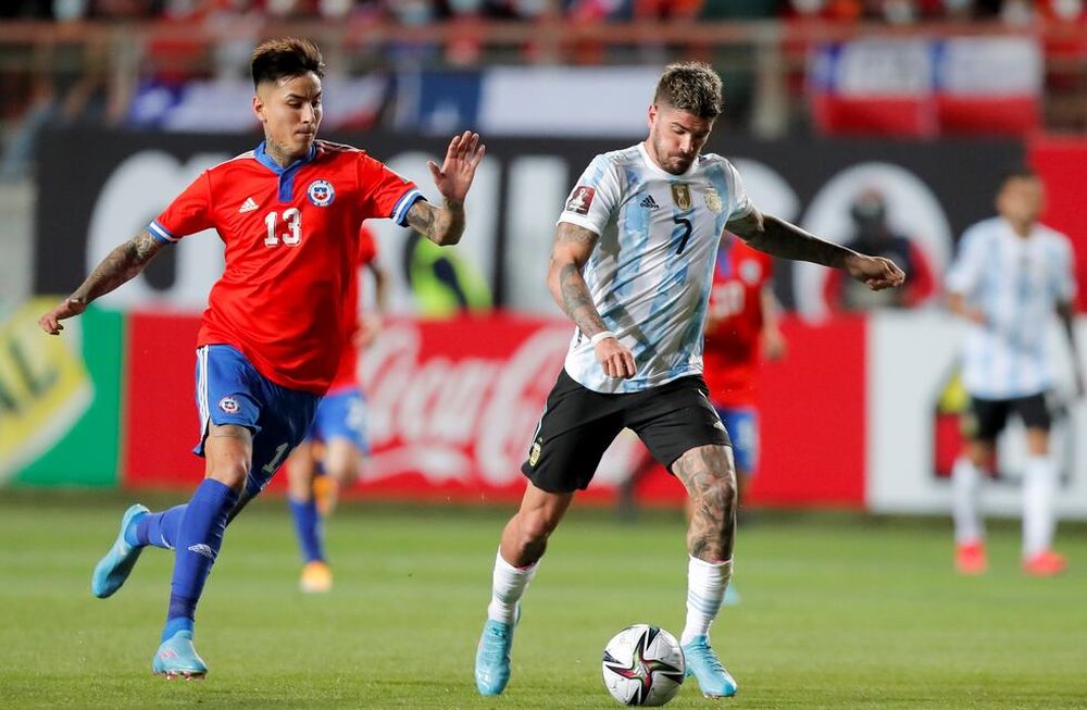 Rodrigo De Paul será una de las sentidas bajas del Seleccionado albiceleste por haber llegado a la quinta amarilla. No jugará el martes frente a Colombia./AP