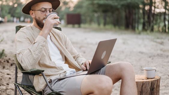 Nómadas digitales: trabajar desde Qatar o cualquier lugar del mundo