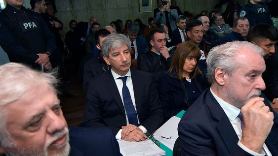 El Tribunal Oral Federal N°2 de Mendoza comenzó hoy el proceso oral y público contra el suspendido juez federal Walter Bento, acusado de ser el líder de una asociación ilícita que requería dinero a cambio de favores en las causas que instruía.Martín Ríos Foto: Orlando Pelichotti