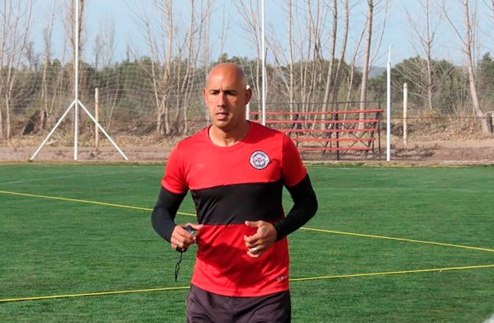 Juan Ignacio Mercier se puso a las órdenes del equipo que dirige Alejandro Albornoz, otro viejo conocido de su etapa en San Lorenzo. Gentileza / Prensa Fadep