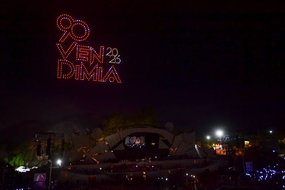 Un show de drones deslumbró a los espectadores del Acto Central de la Vendimia y sorprendió al finalizar el espectáculo 
