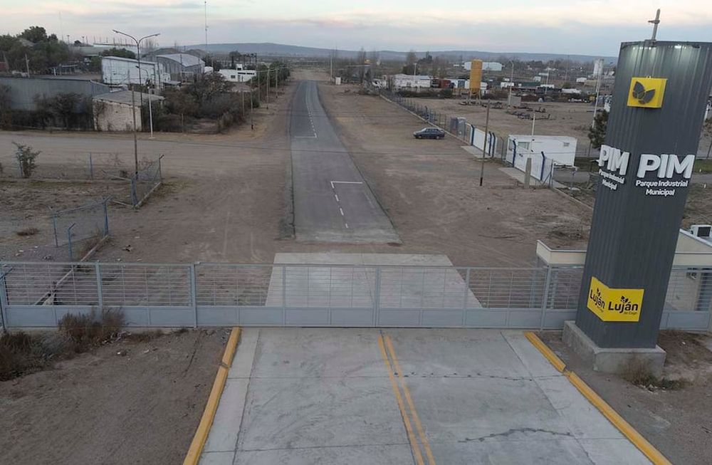 Parque Industrial Municipal de Luján. Luján puso a la venta predios en el Parque Industrial Municipal, para generar inversiones. El predio está ubicado frente a la Destilería de Luján de CuyoFoto: José Gutierrez / Los Andes