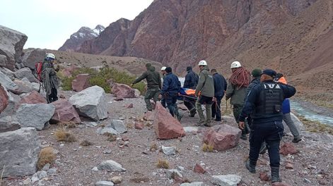 Los Andes | Rescataron a un chofer brasileño en Polvaredas - Gendarmería Nacional